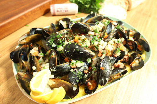 Mussels with Chorizo & Wine